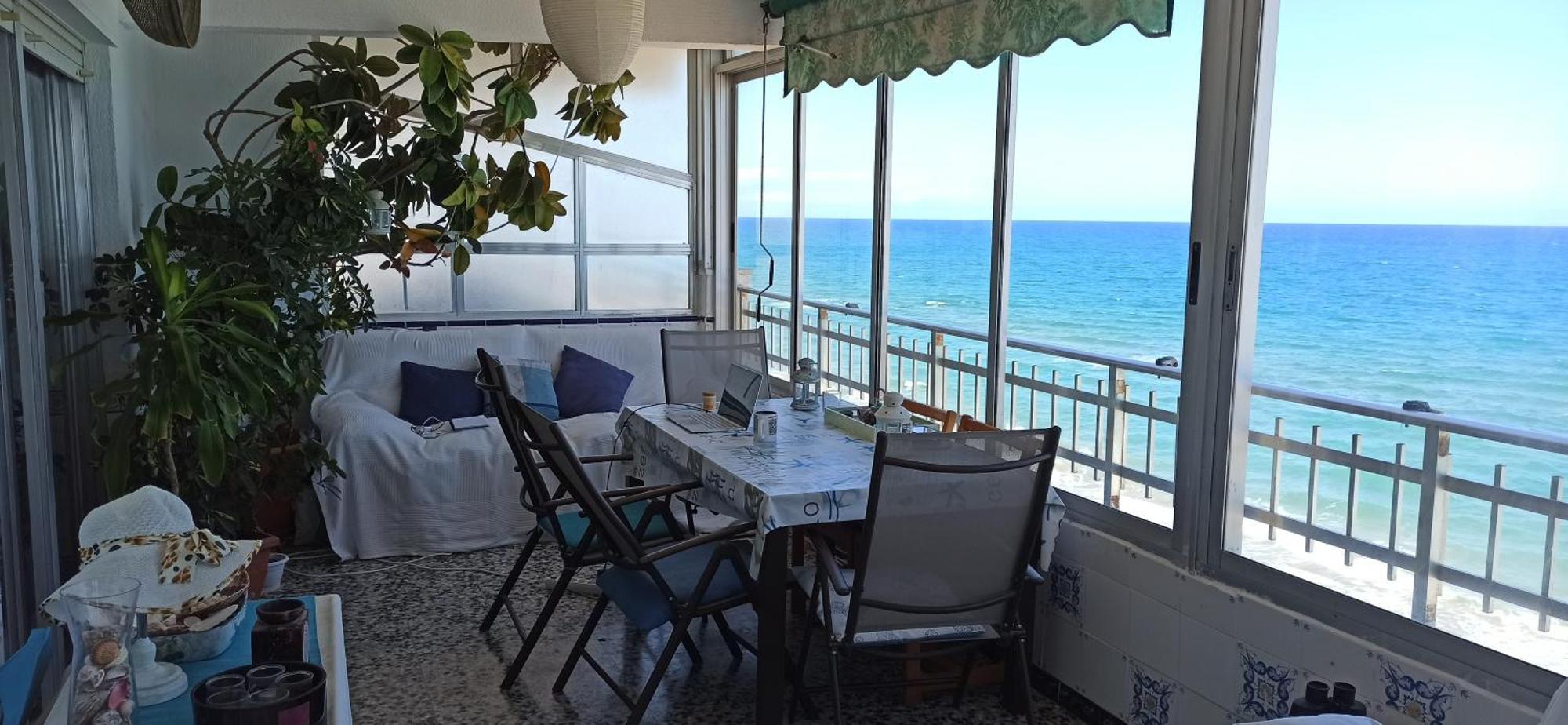 Sunset Room At Front Beach - Habitacion En La Playa Piso Privado 타베르네스 데 발디그나 외부 사진