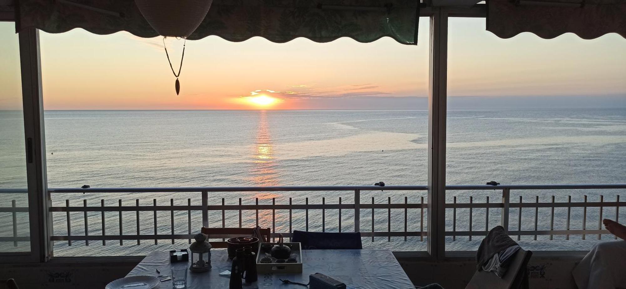 Sunset Room At Front Beach - Habitacion En La Playa Piso Privado 타베르네스 데 발디그나 외부 사진